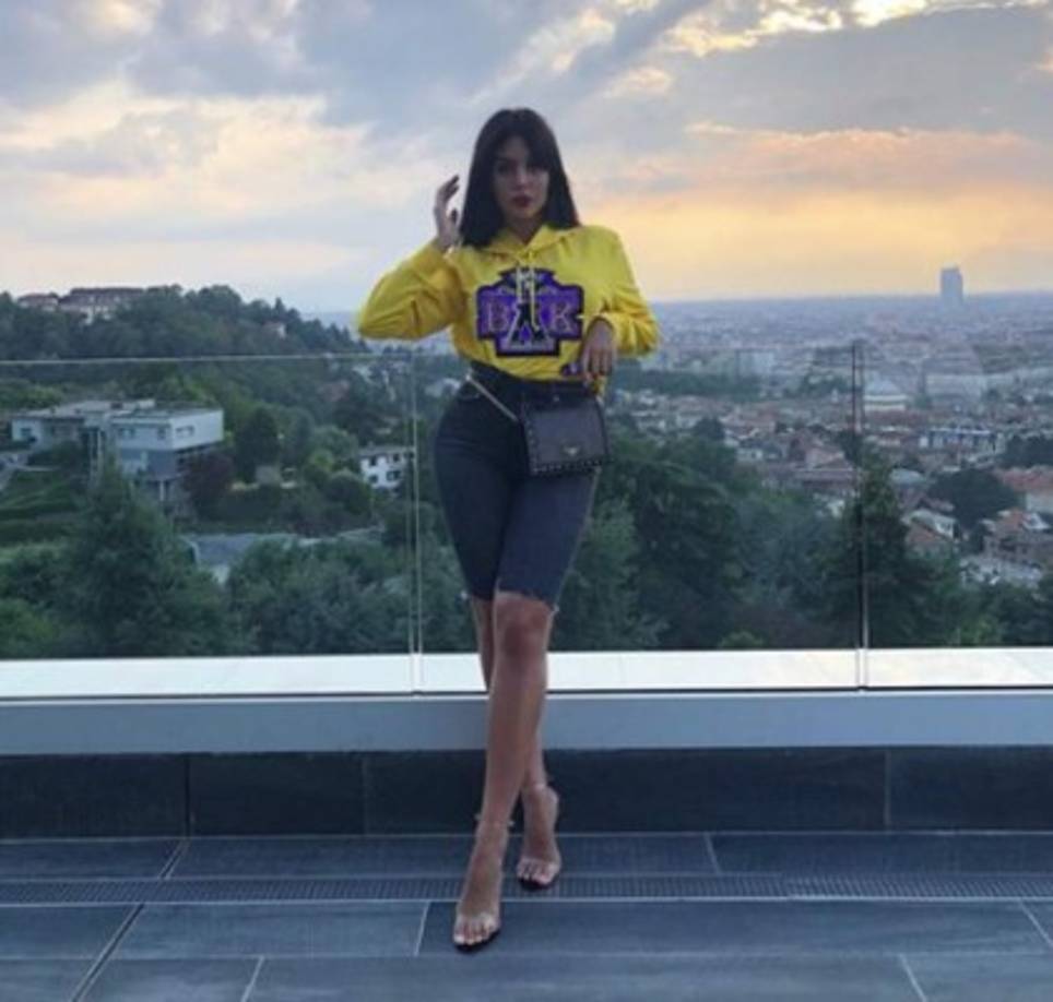 Ahora, la modelo disfruta de su nueva vida en Italia sin que nada opaque su felicidad.