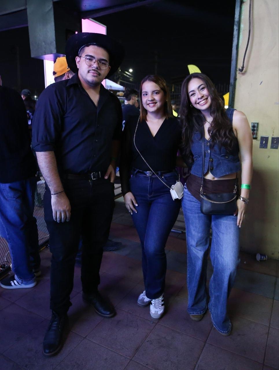 Así se vivió el primer concierto de Grupo Frontera en Honduras