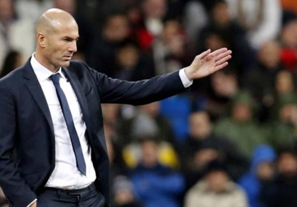 El PSG está trabajando a fondo para lograr uno de los objetivos que considera clave en su proyecto deportivo no solo esta temporada, sino de cara a los próximos años, el fichaje de Zinedine Zidane. Su llegada sería clave para que Mbappé decida quedarse.