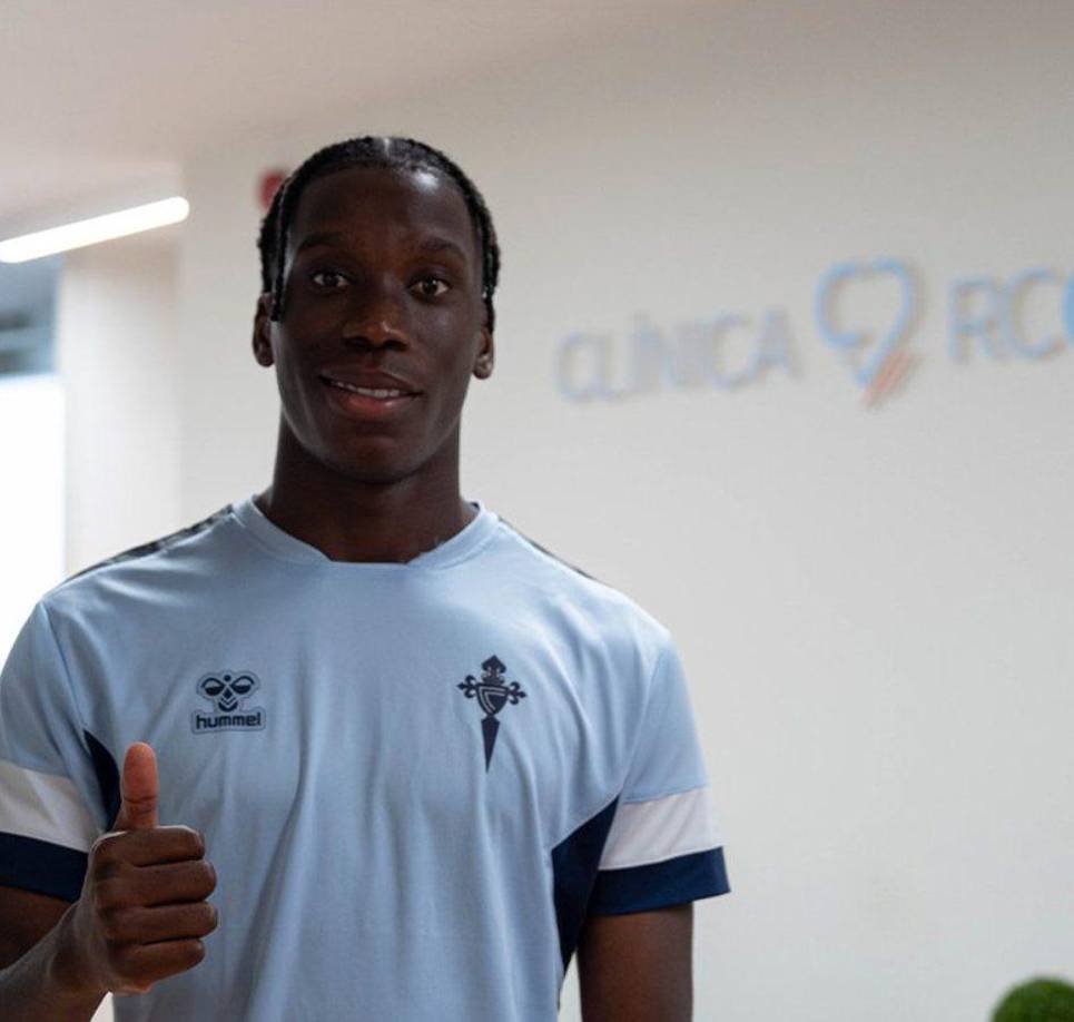 El centrocampista guineano Ilaix Moriba es nuevo jugador del Celta de Vigo, llega procedente del Leipzig. El chico en su momento formó parte del FC Barcelona.