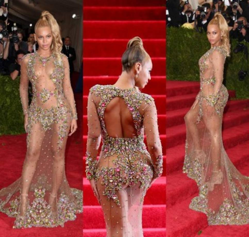 Beyoncé en este look súper atrevido en la gala de los Met 2015.