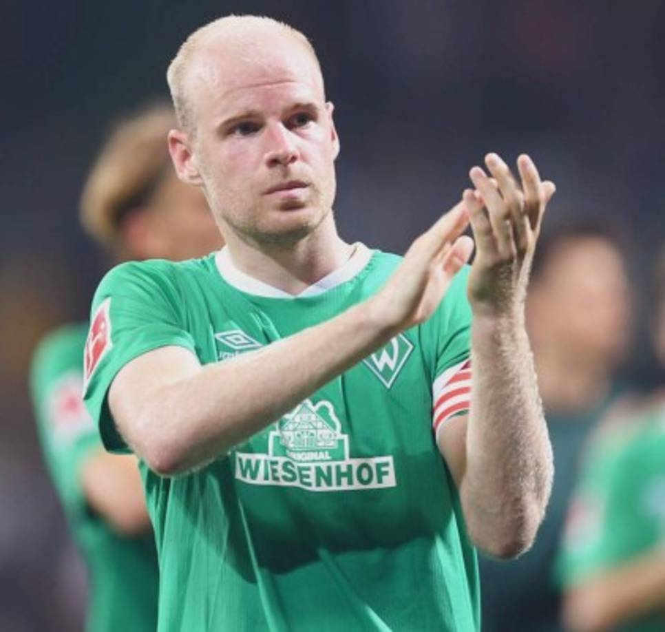 Davy Klaassen regresa al Ajax. El conjunto holandés ha alcanzado un acuerdo con el Werder Bremen para la vuelta a casa del centrocampista de 27 años, según Mike Verweij. Firmará hasta 2024 y el precio del traspaso podría ascender a los 14 millones de euros.