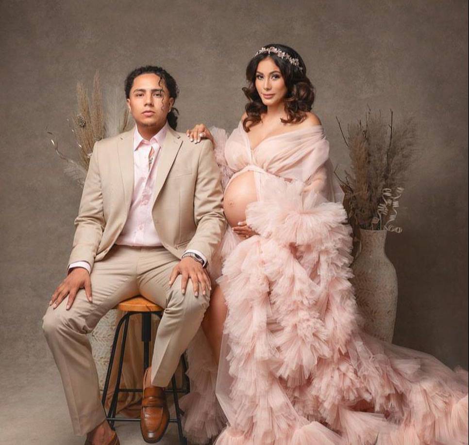 Desde que anunciaron su embarazo, Elsa Oseguera y Davis Flow han compartido este proceso con sus seguidores. 