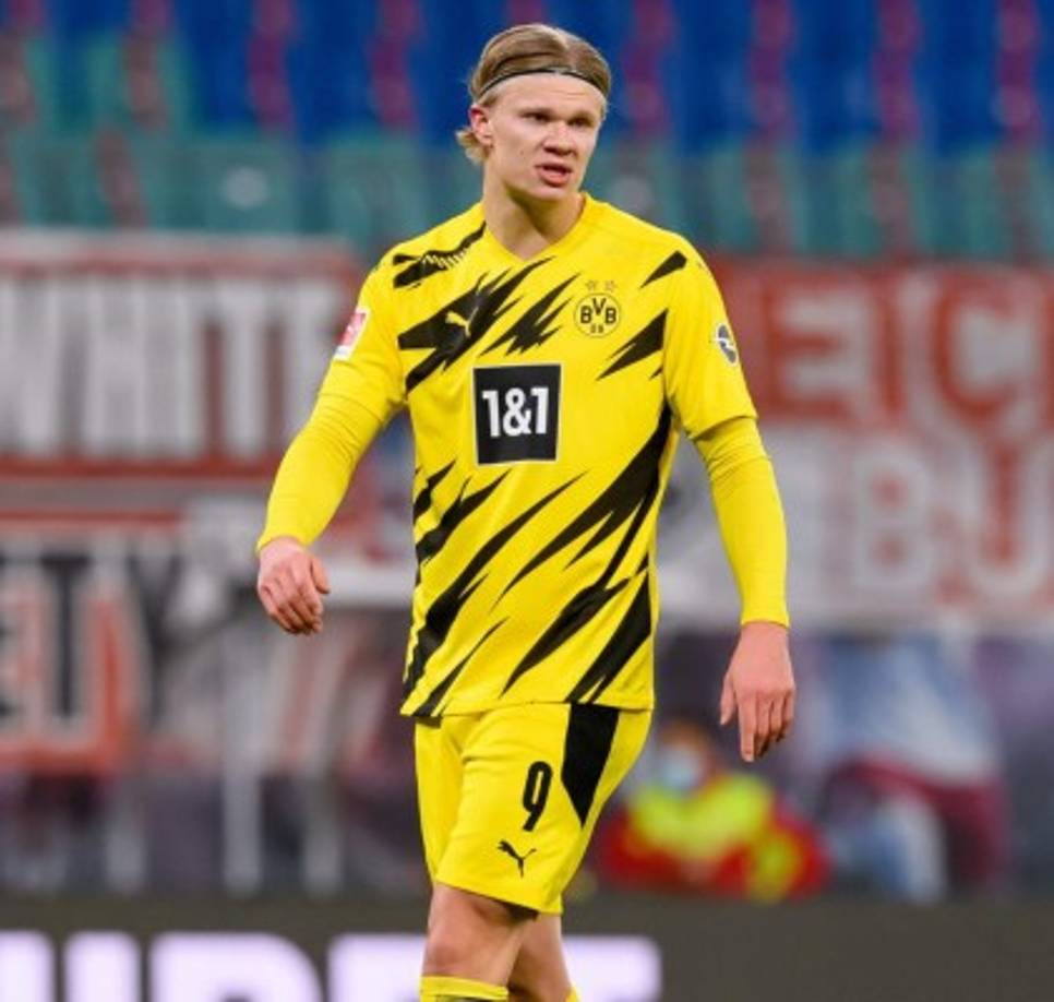 Pep Guardiola y el Manchester City tienen un plan para lograr el fichaje de Erling Haaland, que tiene una cláusula de 75 millones de euros. Se trataría, según fuentes de medios ingleses, de rebajarse las fichas todos para que el delantero del Borussia Dortmund recale en el Etihad Stadium. Según Transfermarkt, su valor hoy es de 100 millones de euros.
