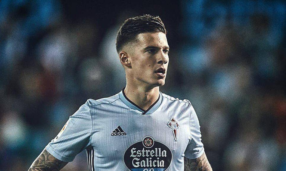 Uno de los casos más recientes fue el de Santi Mina, exjugador del Celta de Vigo, quien en 2023 fue condenado a cuatro años de prisión por abusar sexualmente de una mujer en los interiores de una furgoneta estacionada en frente a una discoteca de Mojácar (Almería). 