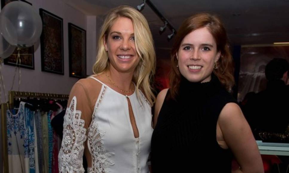 Chelsy Davy<br/><br/>La ex novia príncipe Harry mantiene una buena amistad con princesa Eugenia por lo que no es de extrañar que este entre los invitados al gran día.<br/><br/>Vale recordar que Chelsy fue una de las rarezas de la pasada boda real entre Harry y Meghan Markle, al ser una de las invitadas a la ceremonia.<br/>