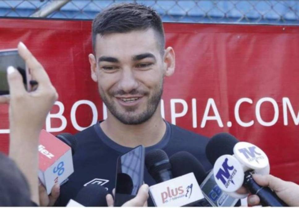 José Cañete: El defensor paraguayo es otro de los que no estará en el Olimpia para el duelo ante Seattle Sounders. Se encuentra lesionado y se espera que pueda regresar dentro de 10 días.