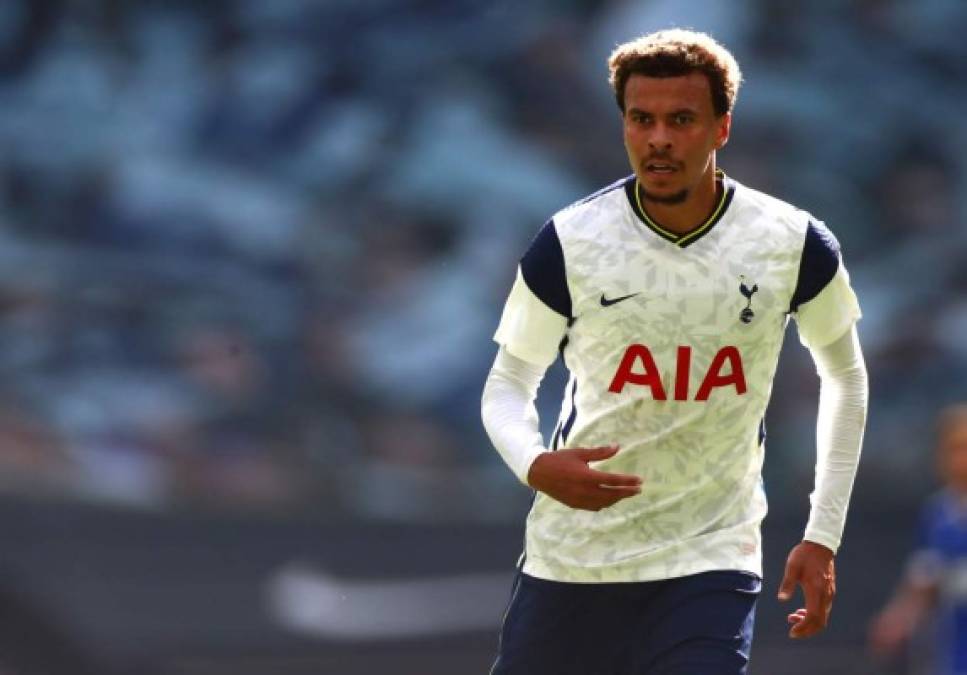 Se complica la salida de Dele Alli del Tottenham. Aunque era público que el centrocampista inglés estaba en la nómina de transferibles del club, el presidente Daniel Levy no se plantea dejarle salir de Londres sin una buena oferta encima de la mesa.<br/><br/>Mourinho no está contando con él totalmente y ya le abrió la puerta de salida, pero desde las altas esferas prefieren esperar a una oferta notable de clubes interesados como el PSG o el Inter, e incluso se plantean la posibilidad de cederle un año con opción a compra con el objetivo de que el jugador se revalorice en el mercado.