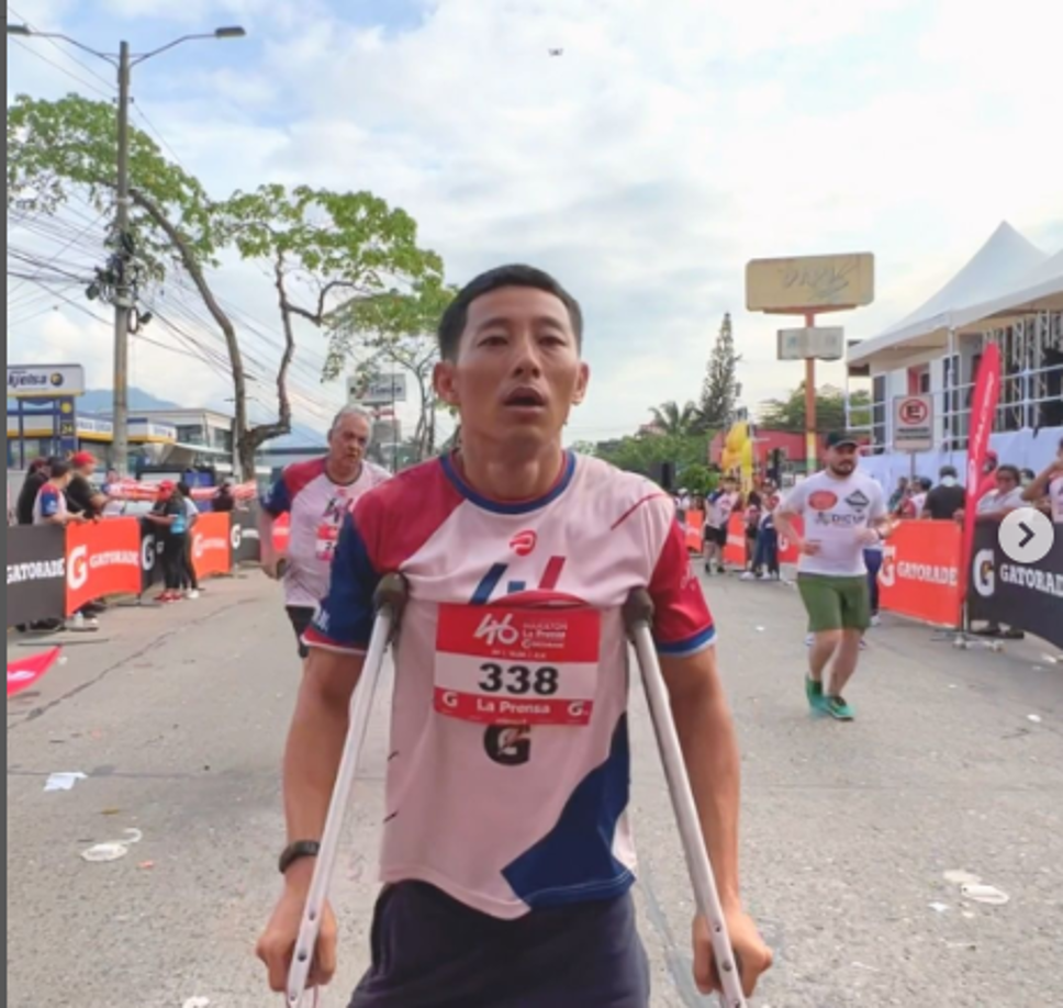 Su proyecto es tan exitoso que se ha vuelto tendencia en las distintas redes sociales y es muy querido por los hondureños, pues es considerado una celebridad.