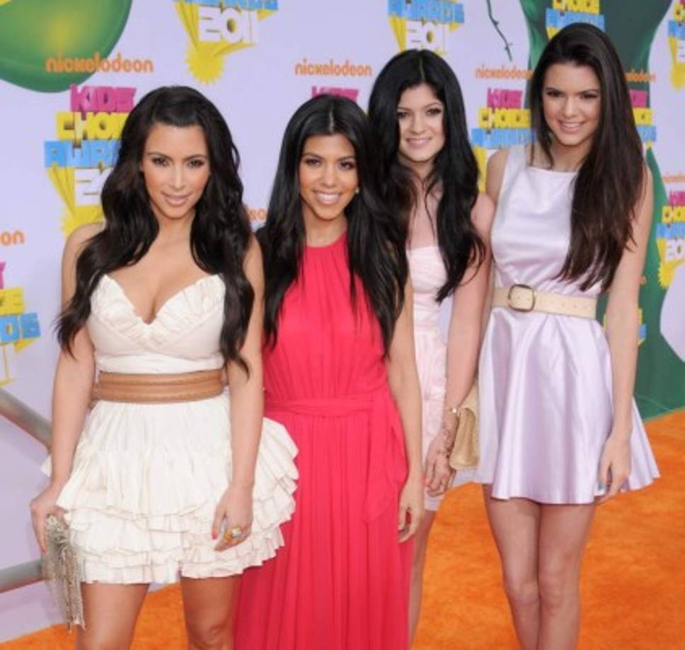 Pocas familias en Estados Unidos gozan de tantos millones y tanta popularidad como las hermanas Kardashian y Jenner.