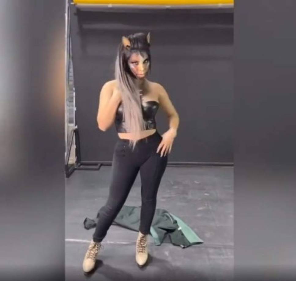 La 'exchica Badabun' siempre tiene planes y actualmente está anunciando que presentará algo relacionado con 'Exponiendo infieles'.