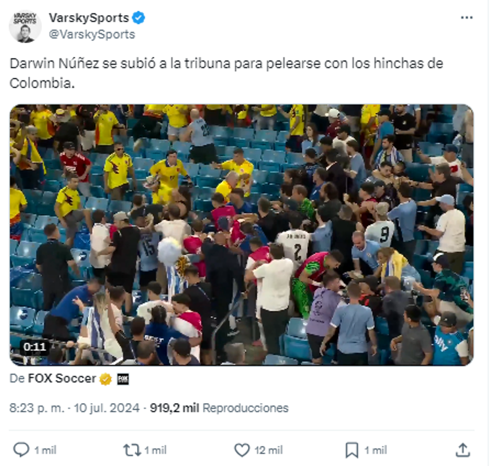 Las redes sociales compartieron el momento del zafarrancho entre jugadores de Uruguay y aficionados de Colombia.