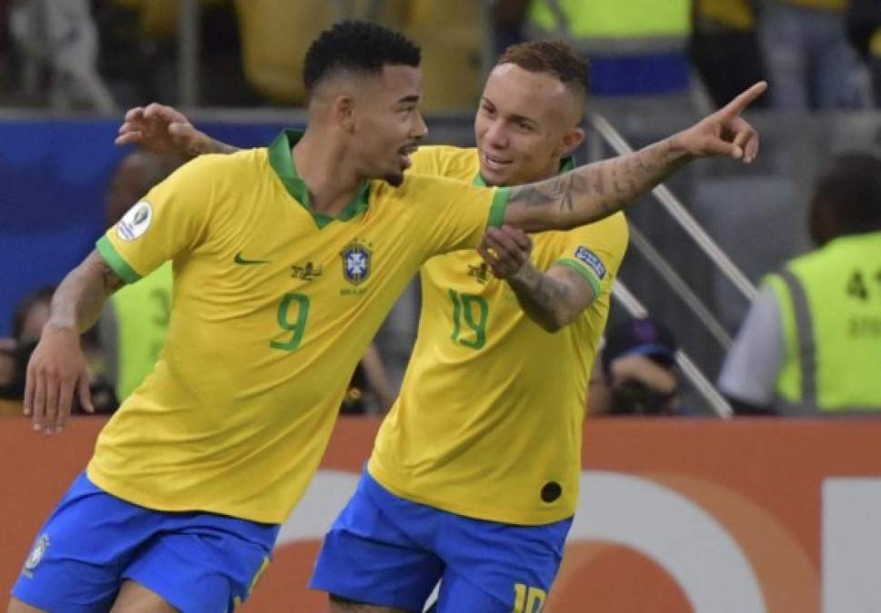 Gabriel Jesús celebró de esta manera su gol.