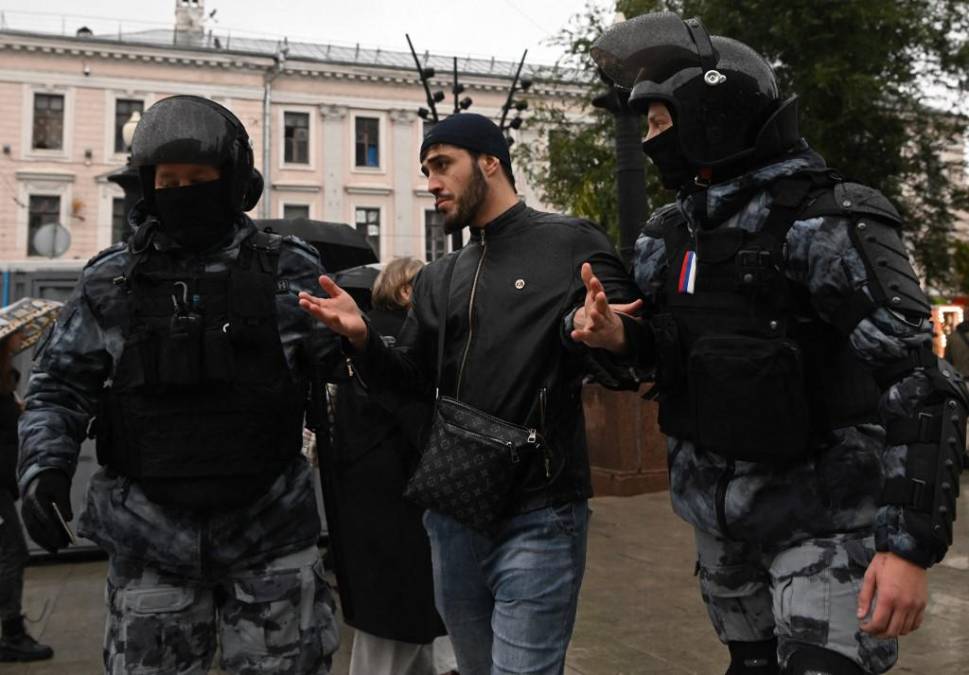 Más de 700 detenidos en Rusia tras llamado a protestas
