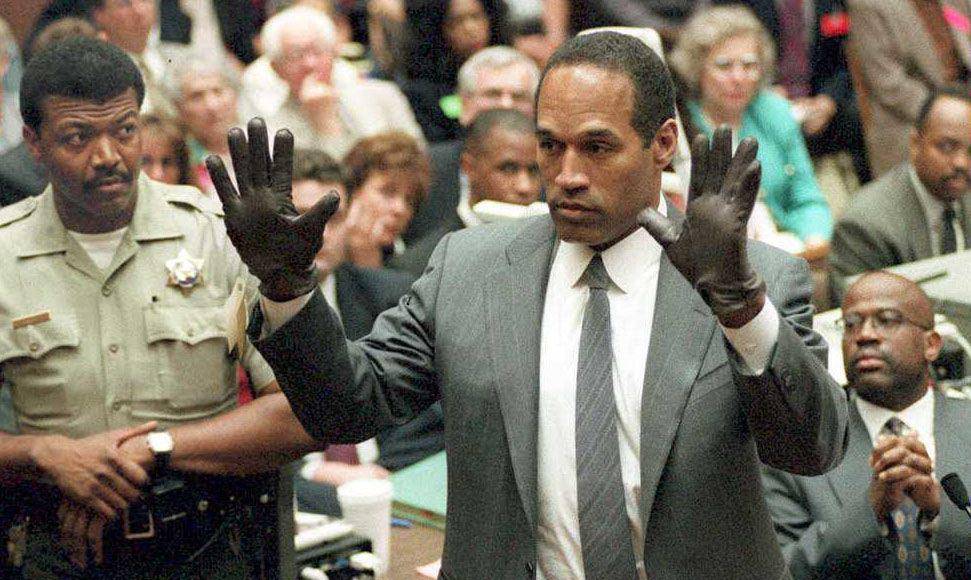 [Lo único que tengo que decir es que es un recordatorio más de que Ron no ha estado todos estos años”, dijo Fred Goldman.