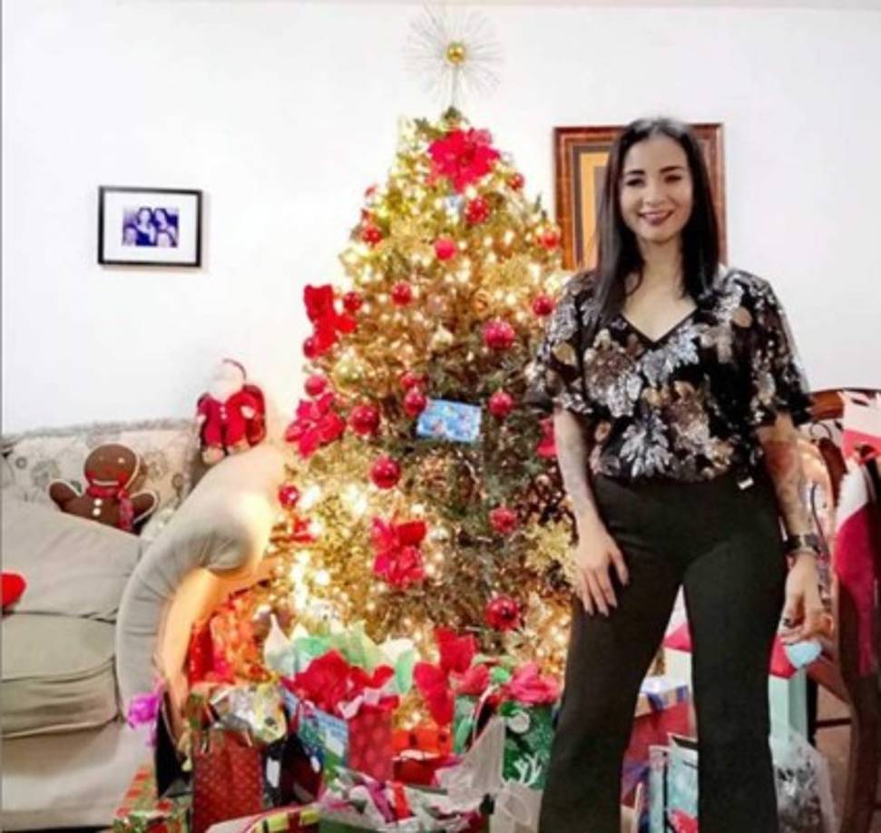 La periodista deportiva Rosa Alvarado disfrutó en casa de la Nochebuena.