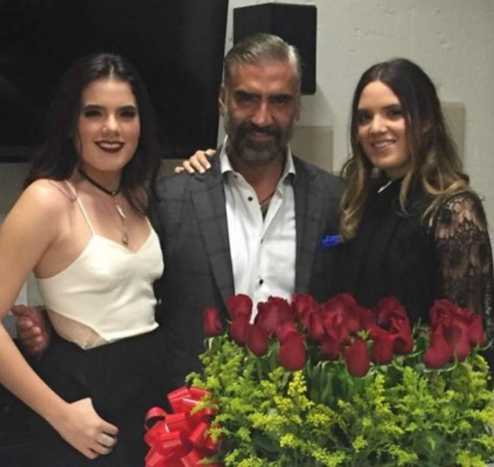 Debido a la belleza que poseen sus hijas, muchos se preguntan si el cantante es celoso. Ante este escenario 'El Potrillo' tiene una respuesta muy peculiar.