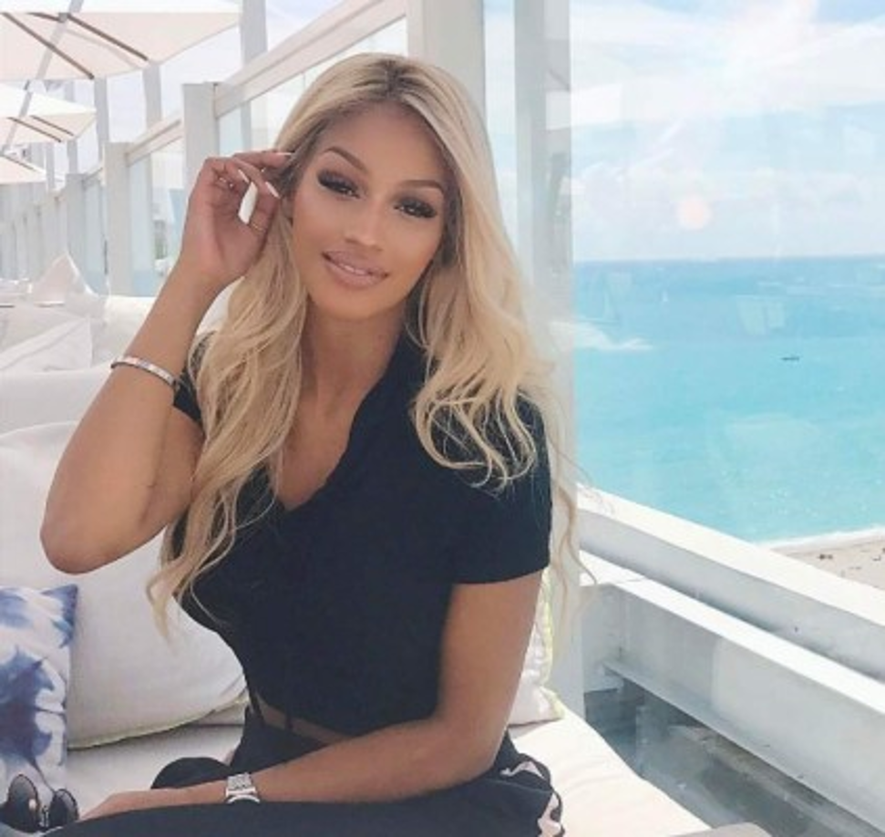 Fanny tiene 27 años, por 24 del centrocampista Lemina, su primer novio formal desde su ruptura con el delantero italiano.