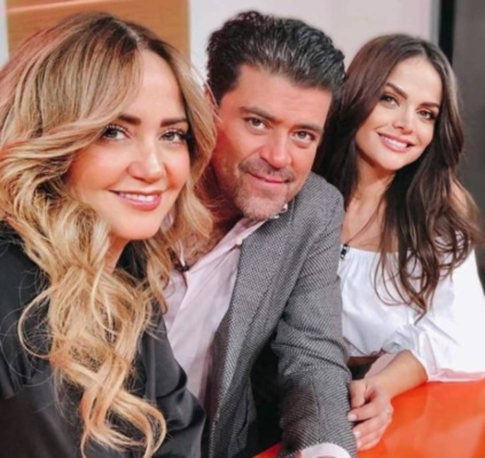En 2011, participó en la telenovela 'Una familia con suerte' en donde interpretó a Nico y compartía créditos con Arath de la Torre y Mayrín Villanueva.