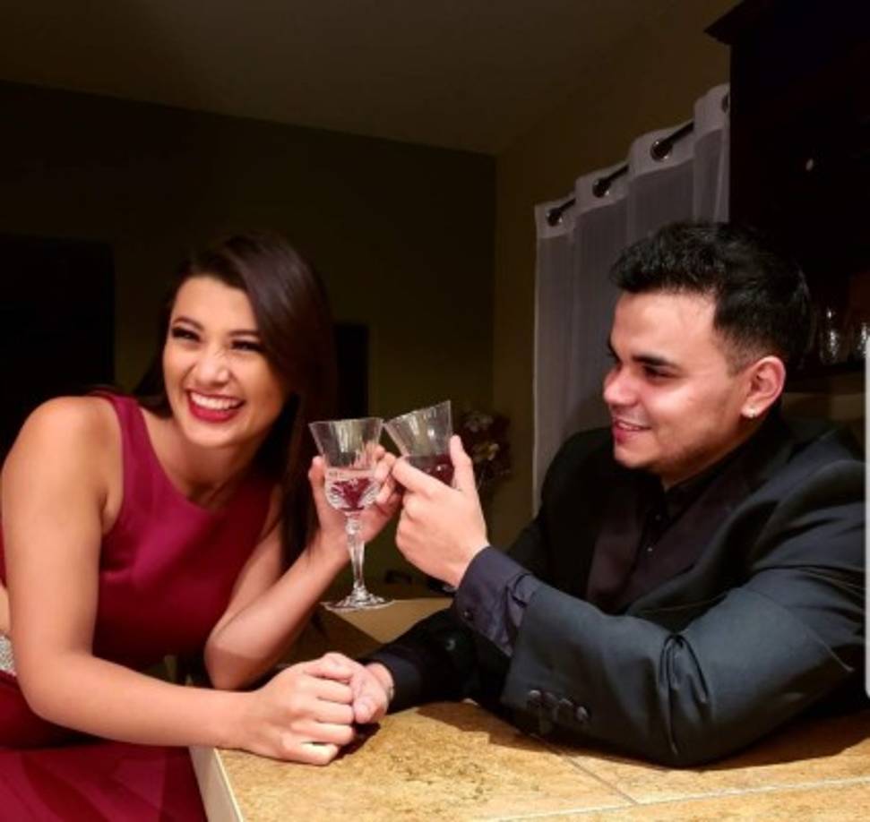 Cabe recordar que hace dos meses, la bella presentadora terminó su relación amorosa con el modelo Chris Hernández.