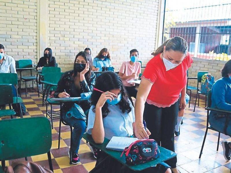 Secretaría de Educación resolvió volver a clases presenciales el 18 de abril.