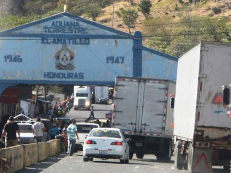 Las fronteras del país se mantienen en alerta ante la nueva variente.