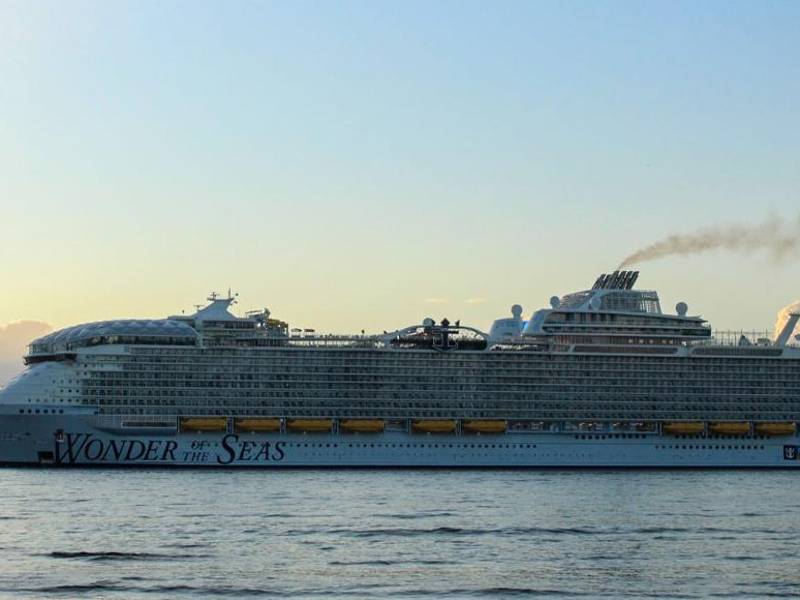 El nuevo gigante del mar puede acoger hasta 6,988 pasajeros.