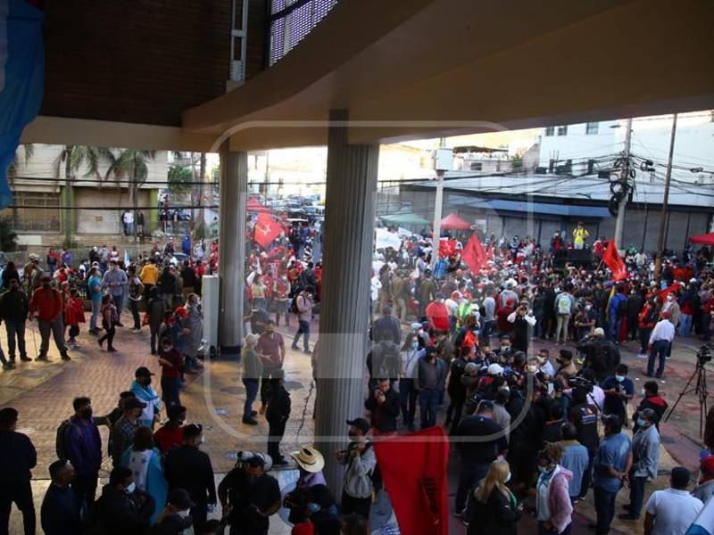 Crece el hermetismo por la elección de la nueva junta directiva del Congreso Nacional.