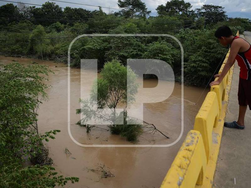 El valle de Sula sigue en alerta amarilla por las constantes lluvias en occidente.