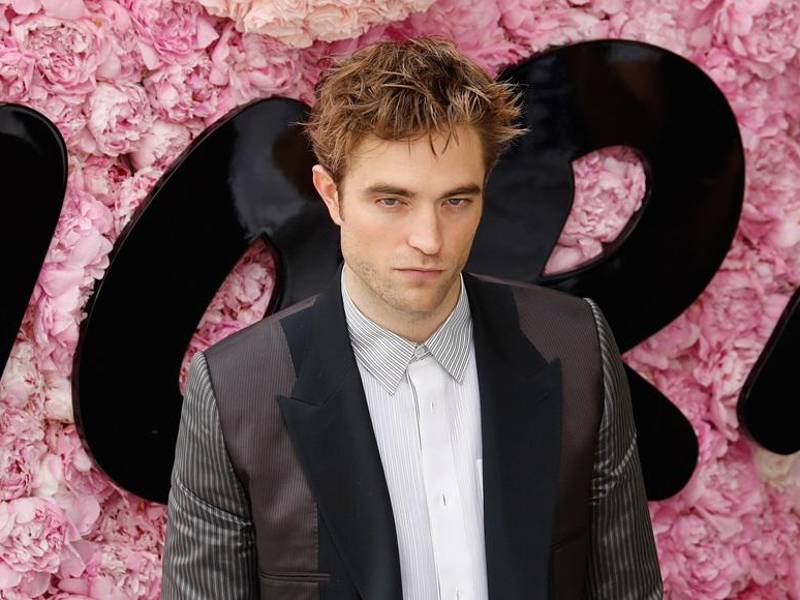 Los cortes de pelo texturizados se ven geniales en todas las longitudes de cabello. Los cortes están destinados a tener un estilo desordenado o puntiagudo. Los cortes de cabello texturizados se ven geniales, pero también se pueden usar en entornos profesionales o de oficina.