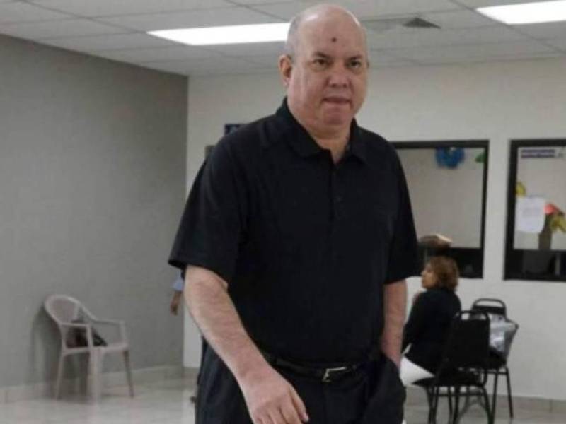 El exalcalde sampedrano, quien estaba privado de libertad en casa, se fugó después de que las autoridades ordenaran modificar su arresto domiciliario por la prisión preventiva.