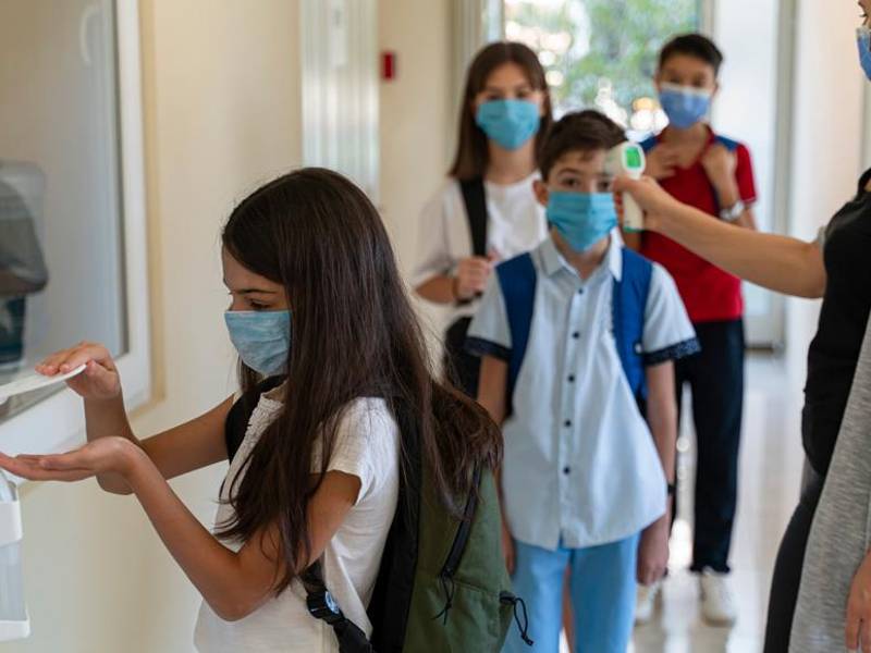 A finales de este año arrancaron oficialmente las clases semipresenciales en Honduras.