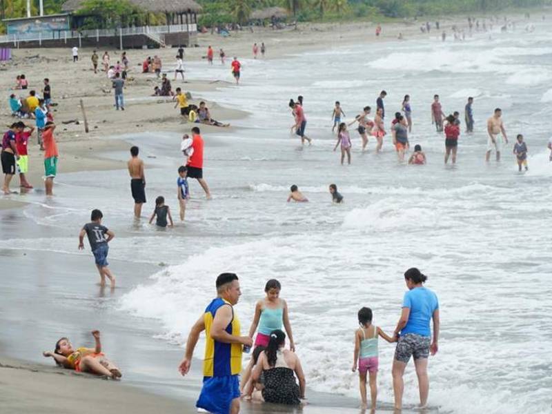 Los hondureños deben seguir aplicando estrictas medidas de bioseguridad. /