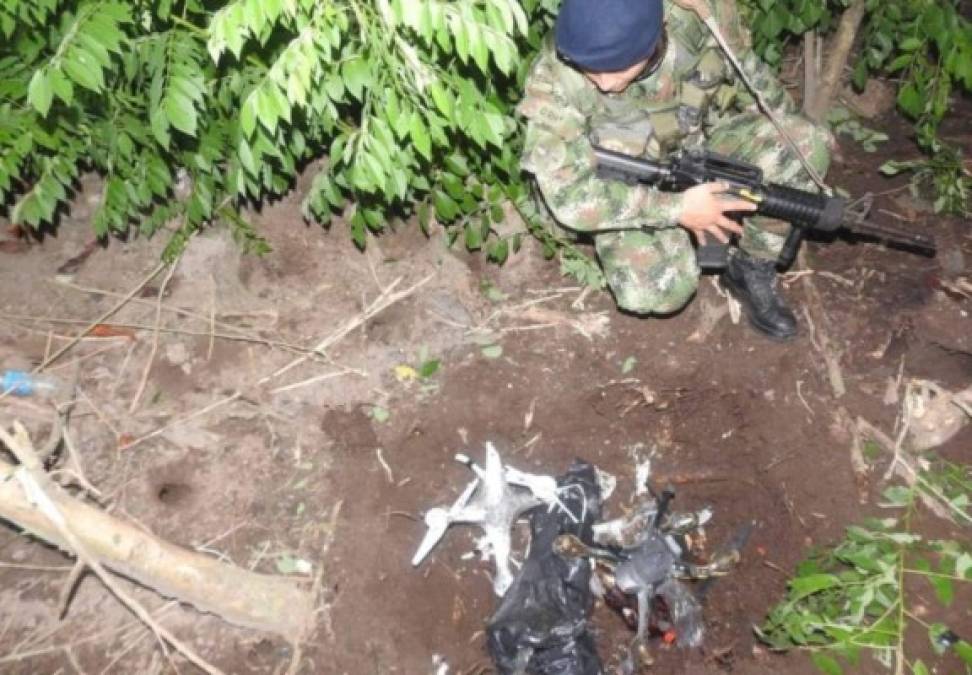 Autoridades federales confirmaron que la organización criminal que lideraba José Antonio Yepes 'El Marro', actualmente preso, planeaba atacar con esos drones la sede de la Fiscalía Estatal de Guanajuato.<br/>