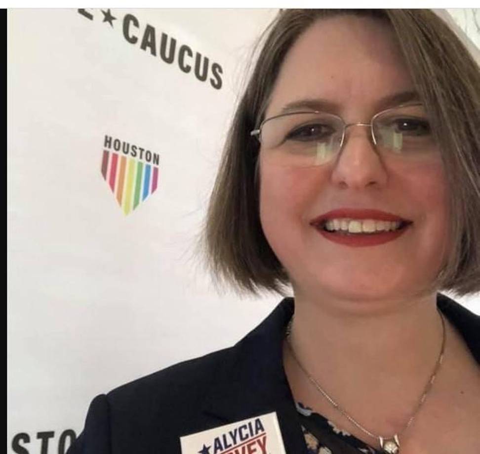 Cuando Luis Santos trató de alejarse de la escena, Cruz le disparó más. ”Si este acusado tuviera una bala más, también habría matado al segundo hombre, y entonces habría sido un doble asesinato”, dijo la fiscal adjunta Alycia Harvey. “Sus acciones ese día fueron graves, y su sentencia refleja cuán grave fue”, aseguró.