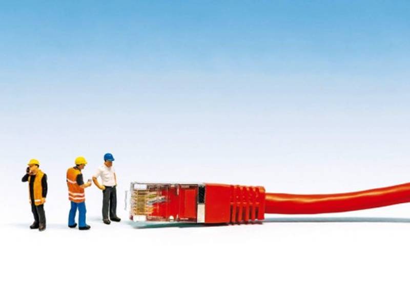 La banda ancha es la capacidad y velocidad de transmisión de voz, datos, video y aplicaciones de contenido con alto grado de interactividad mediante redes móviles o fijas.