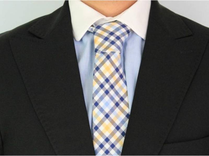 La corbata es un accesorio clave para los looks ejecutivos y formales del guardarropa masculino.