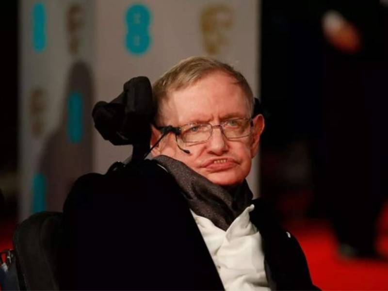 Stephen Hawking ​​fue un reconocido físico teórico y astrofísico británico.
