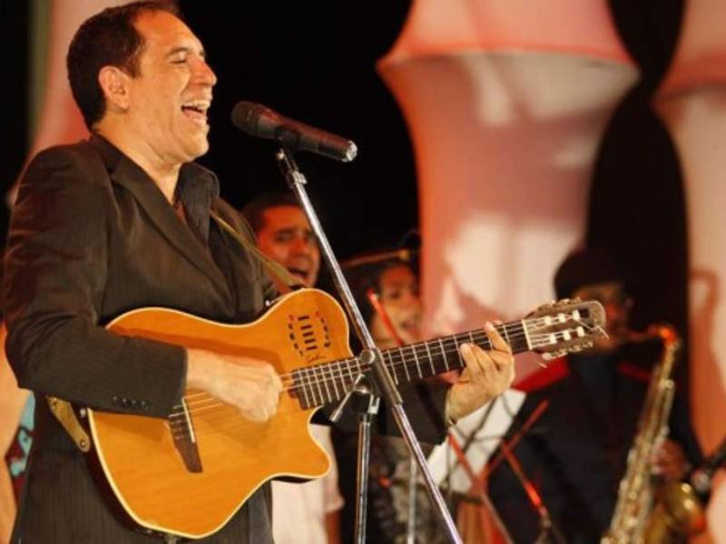 El cantautor Guillermo Anderson no estuvo presente en el homenaje.