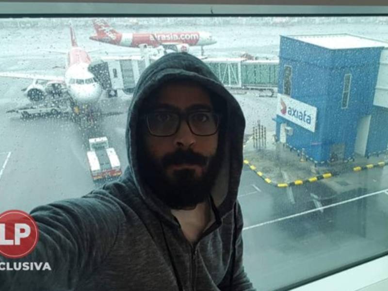 Hassan Al-Kontar lleva más de 139 días en el Aeropuerto Internacional de Kuala Lumpur en donde, incluso, pasó su cumpleaños número 38. Traducción: Moises Orellana y César Panting.