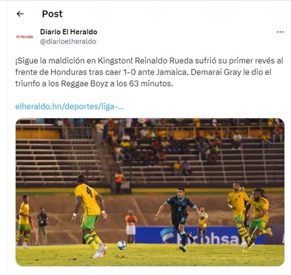 “¡Sigue la maldición en Kingston!”, indicaron en El Heraldo. 