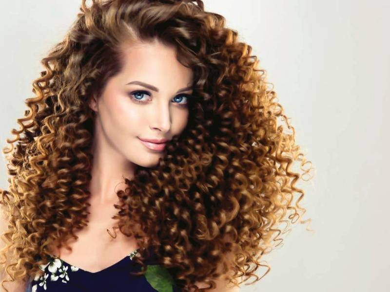 <b><span class=mln_uppercase_mln>Aplica el champú dos veces al lavarla.</span></b>