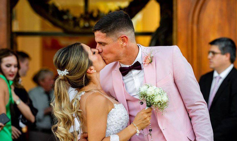 ” A seguir soñando. Los sueños se cumplen y se hacen realidad”, señaló la esposa de Jonathan Rougier tras conocer la convocatoria de su amado a la selección de Honduras.