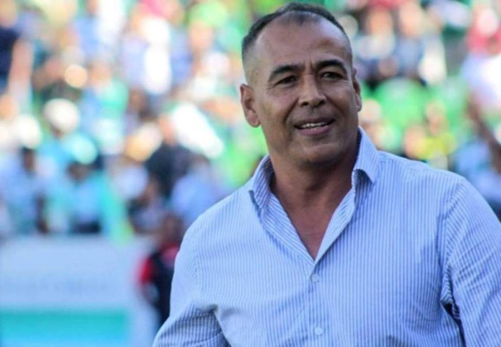 Juan Flores: En el Olimpia también se han interesado en el entrenador hondureño, ha dirigido en las últimas campañas en las reservas de la UPN. El ex jugador es uno de los ídolos del Olimpia por lo que hizo como futbolista y hoy podría volver al cuadro albo, pero como director técnico.