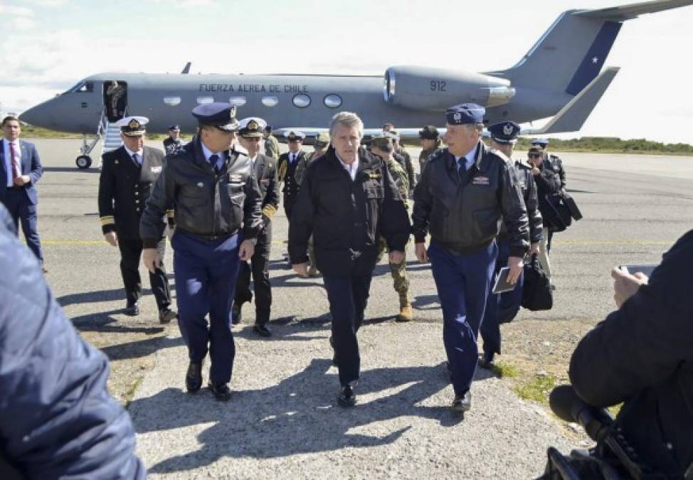 Desaparece avión militar chileno rumbo a la Antártida con 38 pasajeros a bordo