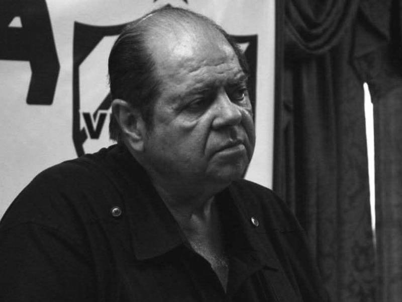 Tras una vida dedicada al trabajo y al deporte, este viernes murió el 'Eterno Presidente' del Victoria don César Nasthas Butto, dejando un legado de integridad y éxito empresarial.