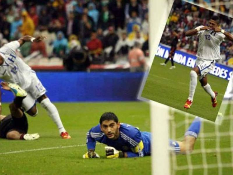 Carlo Costly anotó uno de los goles en esta gran victoria ante México.