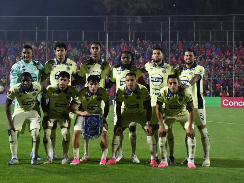 El 11 titular del Motagua que se enfrenta al Municipal en Guatemala.