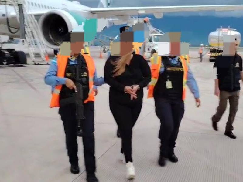 La sospechosa es solicitada por los Juzgados de Letras de la Sección Judicial de San Pedro Sula, Cortés.