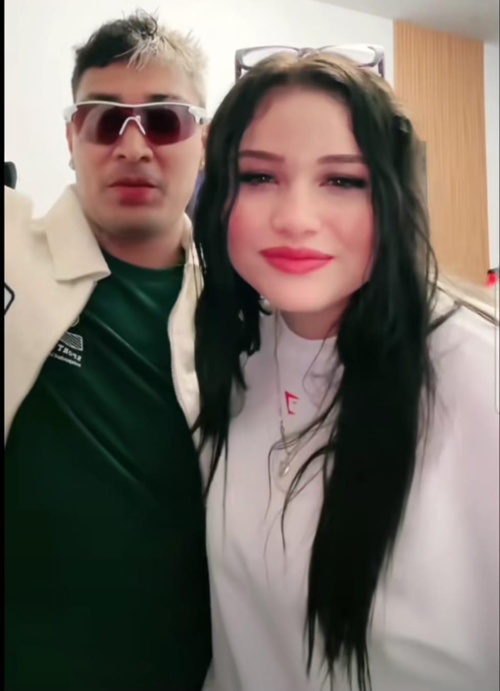 Supremo causa polémica al llamar Cosita bonita a Salma Flores